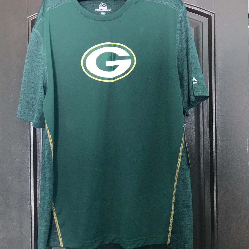 Men’s Green Bay Packer tshirt